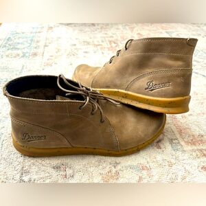 Danner Chukka Men’s size 10